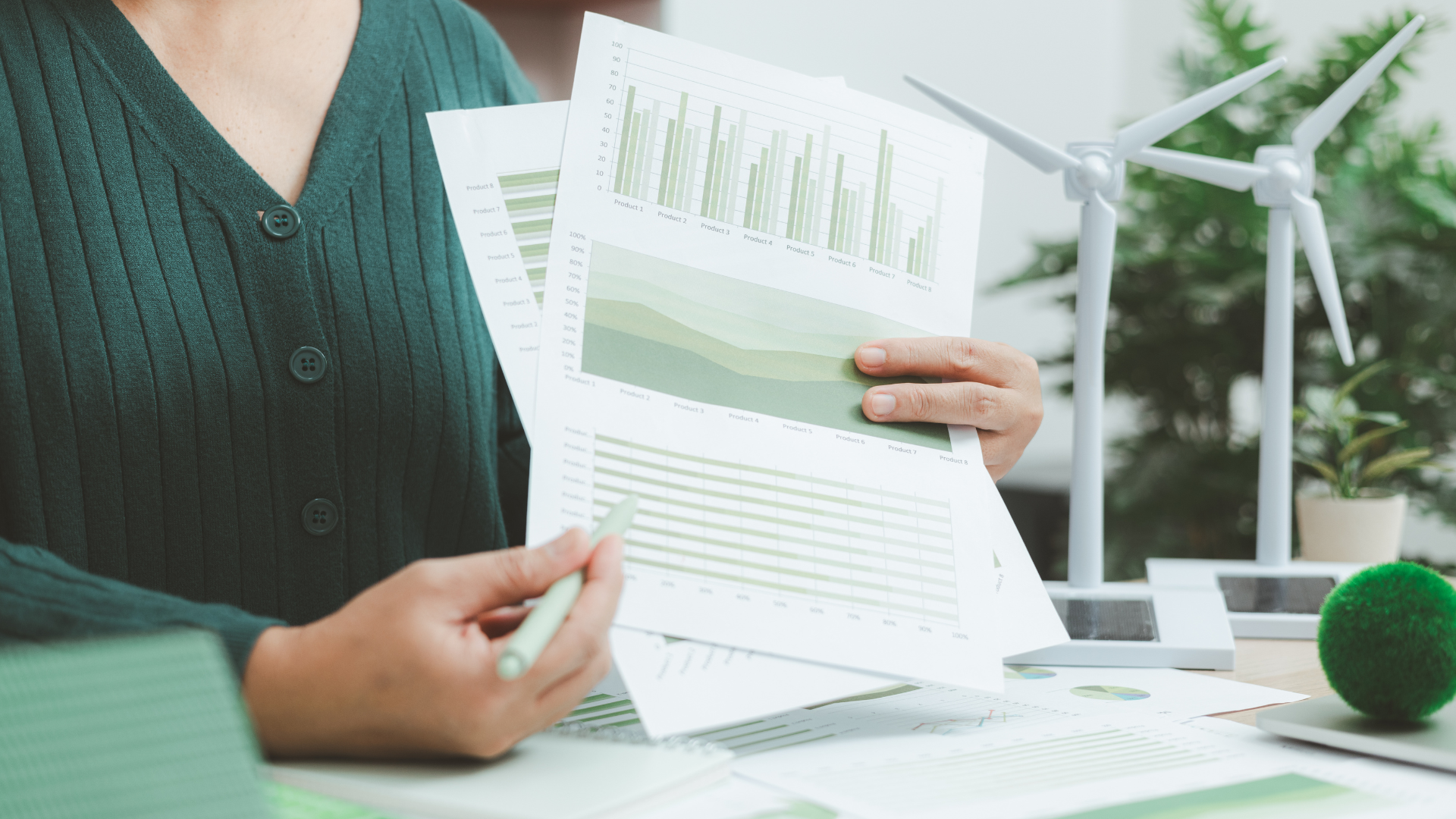 Read more about the article Ką reiškia būti tvarumo vadovu(-e)? Svarbiausios kompetencijos ir nepagražinta tvarumo specialistų realybė